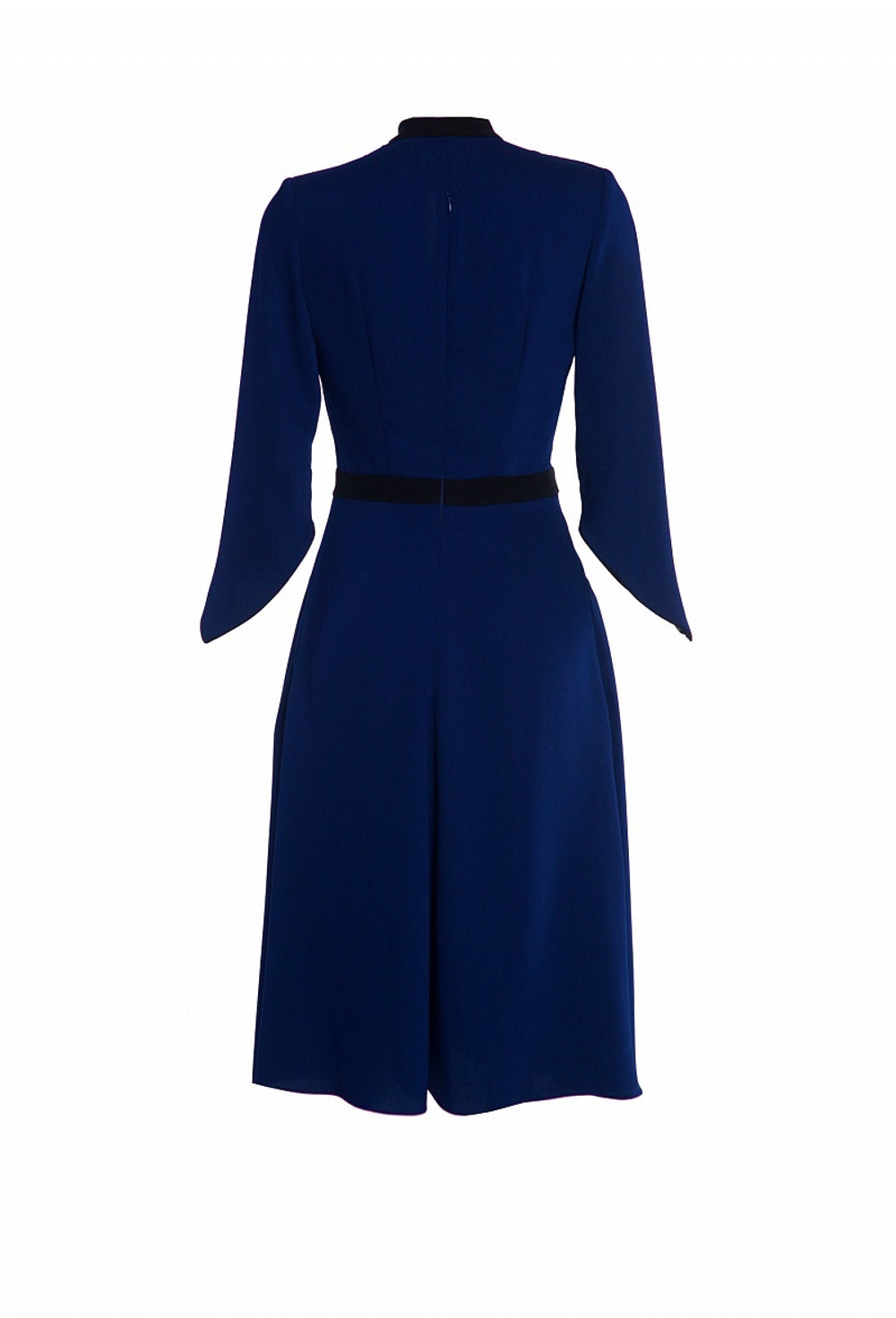 Платье с контрастным поясом и воротником-галстуком LE 10-17FW