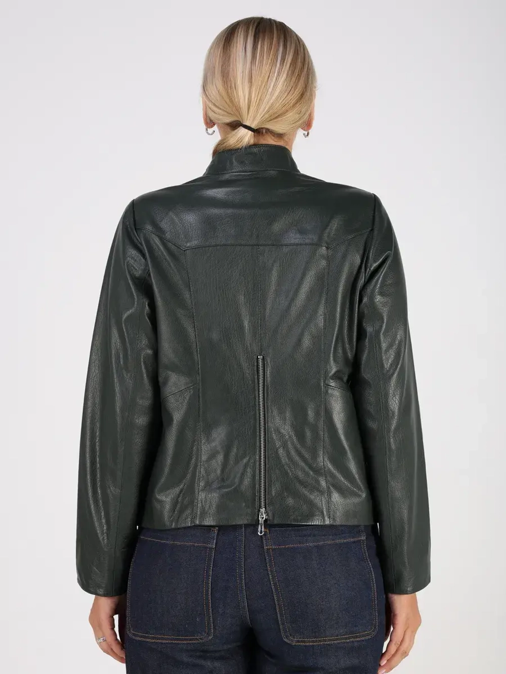 Кожаная куртка демисезонная косуха