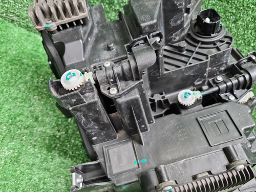 Фара левая Tank 500 (2021-н.в.) LED