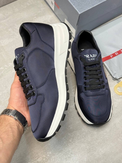 Кроссовки Prada