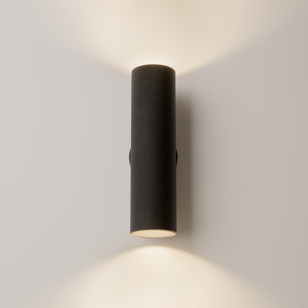 Настенный светильник (бра) Maytoni C080WL-02-GU10-B