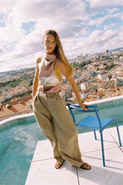 ZARA ТОП ИЗ ТКАНИ С ГЕОМЕТРИЧЕСКИМ ПРИНТОМ С ГОРЛОВИНОЙ ХАЛТЕР, РАЗНОЦВЕТНЫЙ