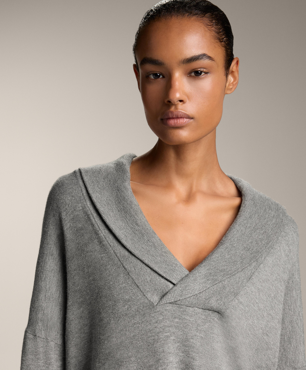 Oysho Джемпер с V-образным вырезом и лацканом, серый меланж