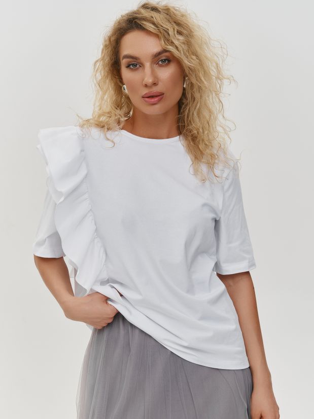 Футболка с воланом,белая
