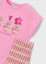 топ с леггинсами