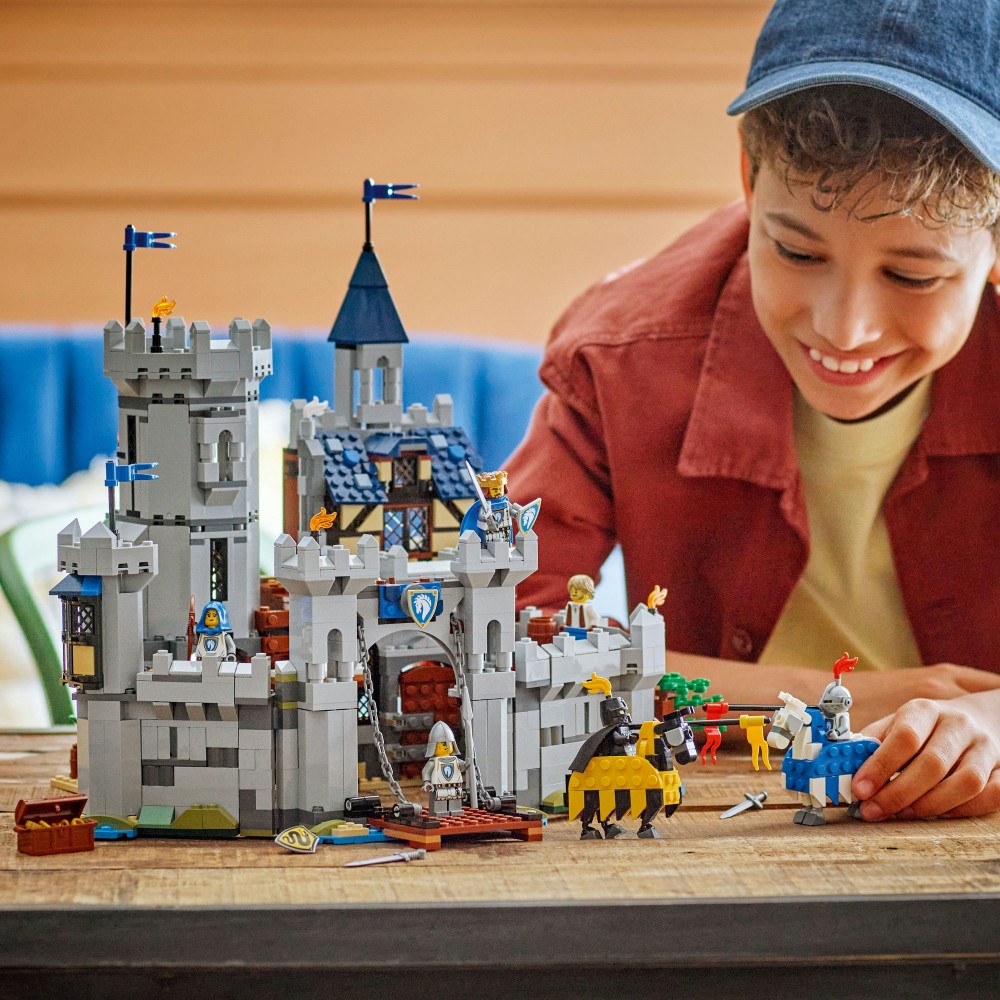 LEGO Creator - Средневековый замок рыцарей на конях 3в1 31168
