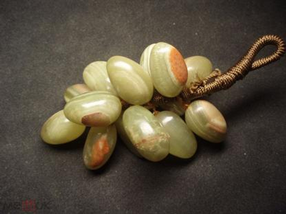 Орнамент Ветка винограда