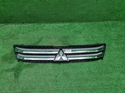 Решетка радиатора Mitsubishi Eclipse Cross (17-20)