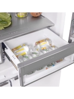 Встраиваемый холодильник Hiberg S-RFQ 800 W