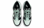 Кроссовки Nike Dunk Barely Green