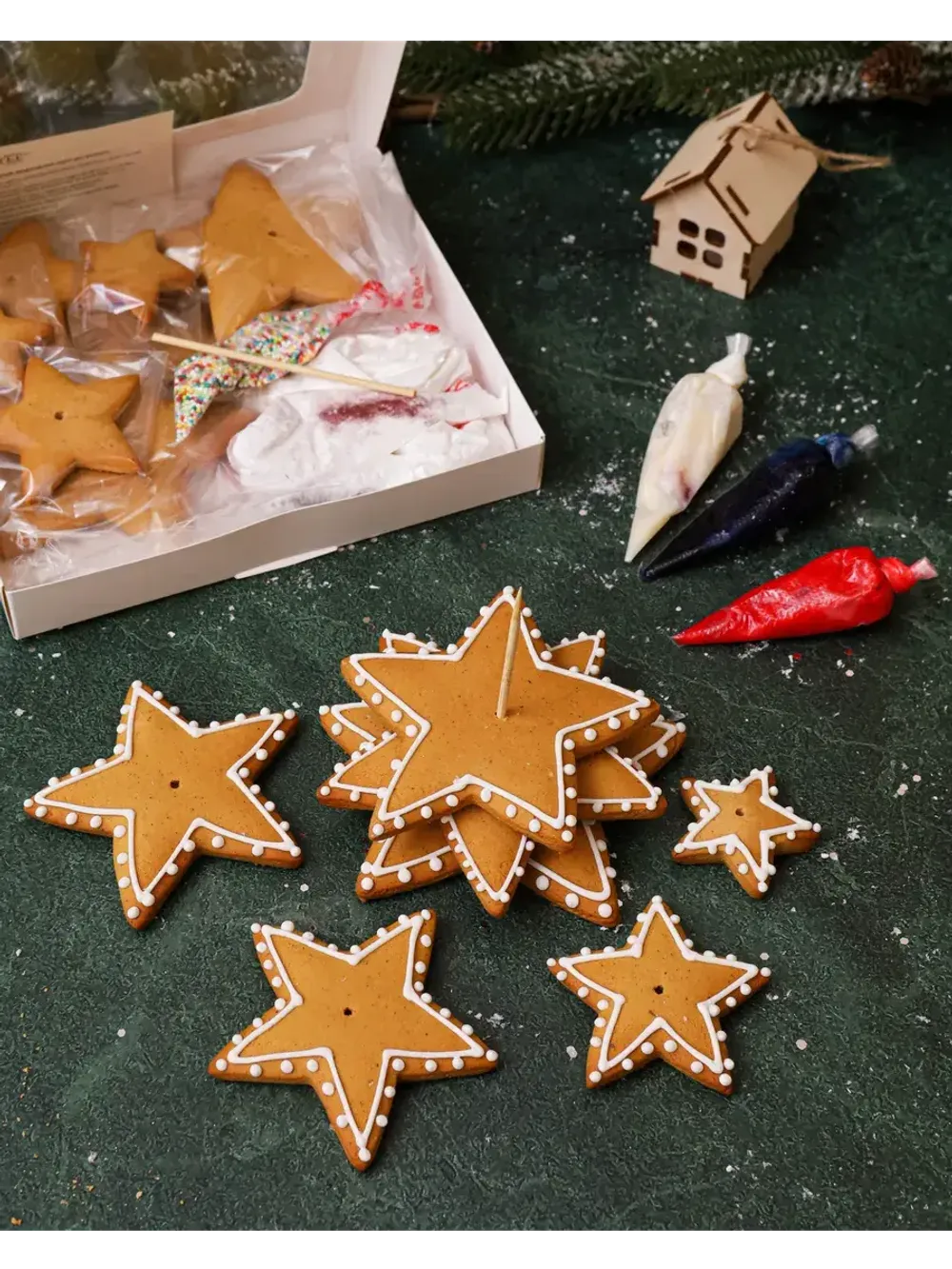 Имбирные пряники - Мастер-класс "Сборная Елка" Имбирные пряники - Мастер-класс "Сборная Елка"