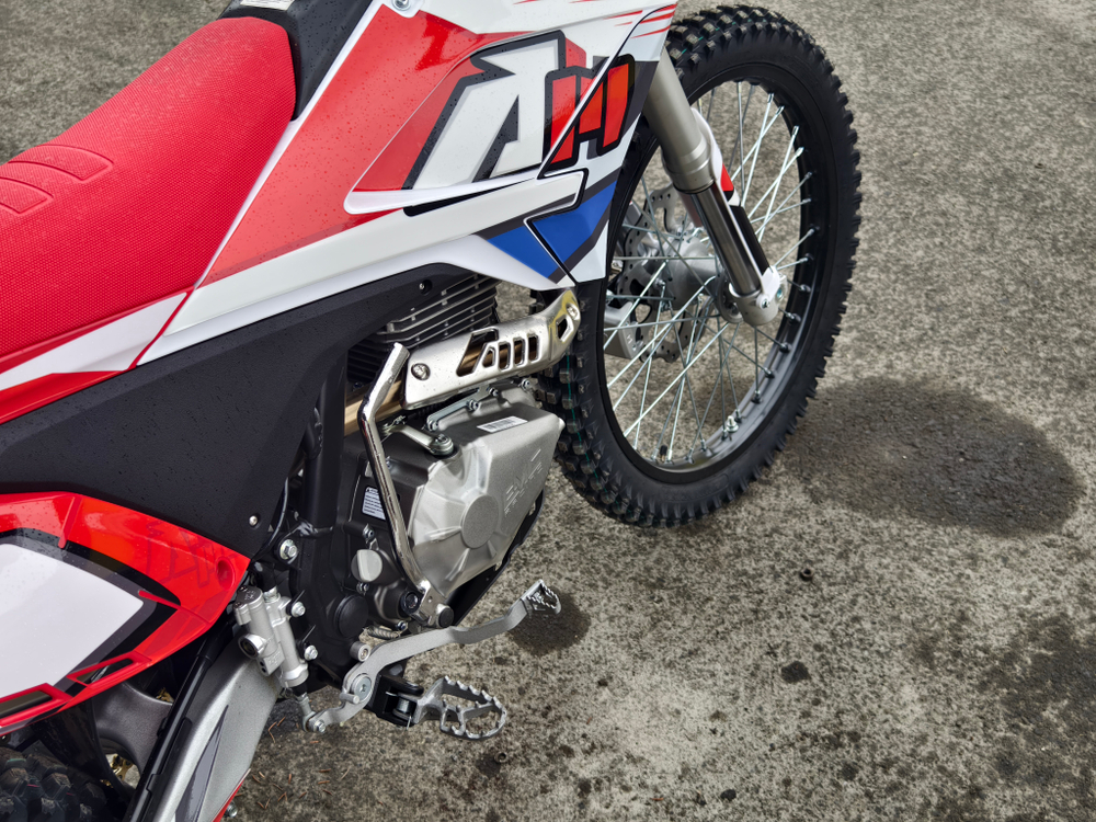 Мотоцикл кросс Apollo Thunder-300