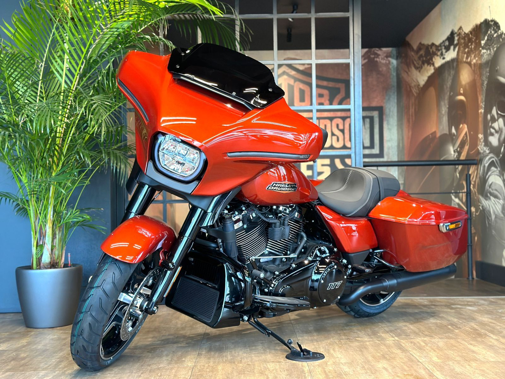 STREET GLIDE SPECIAL, 2024 (Whiskey Fire/Black Trim