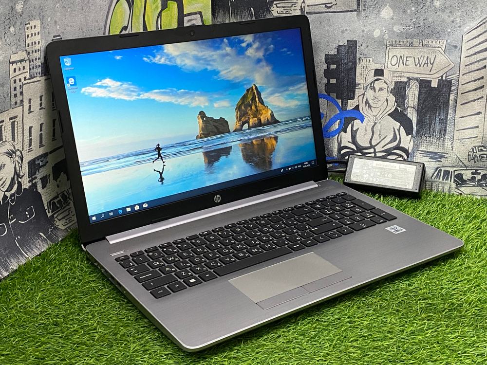 Ноутбук HP 15.6' i3-1005G1/8GB/256GB/UHD/ 250 G7[197s4ea]/Windows 10