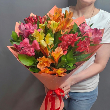 Букет из 7 альстромерий