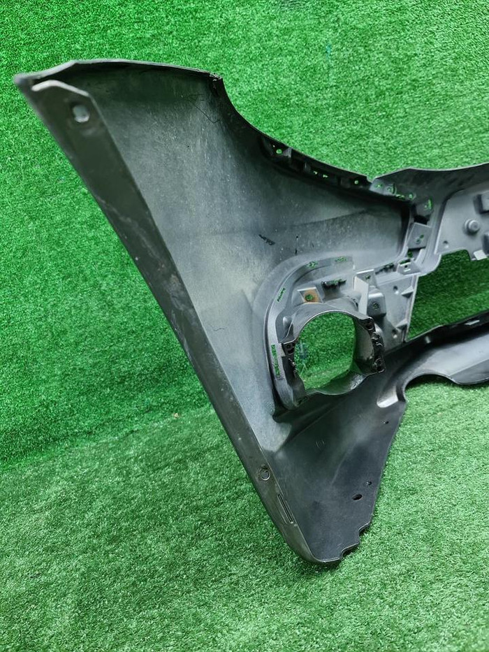 Бампер передний Lada Granta (2018-н.в.)