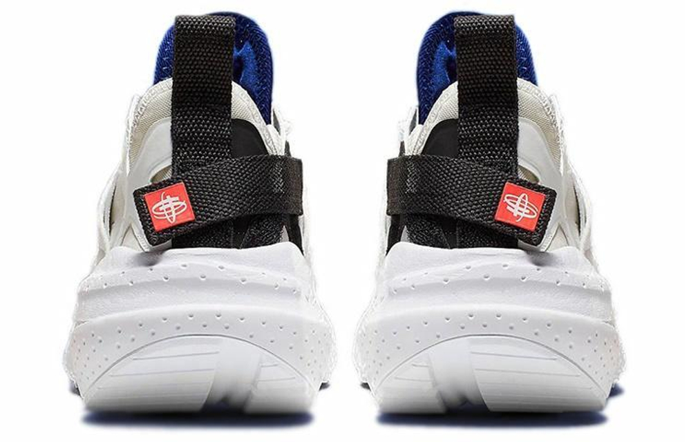 Кроссовки Nike