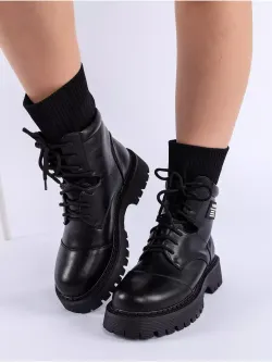 Зимние ботинки на высокой платформе