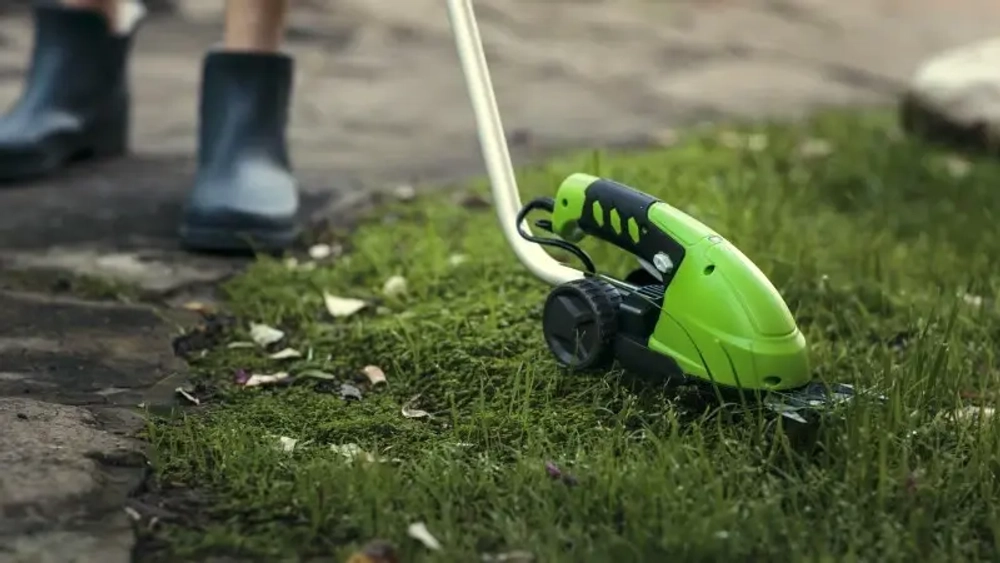 Аккумуляторные садовые ножницы 7,2В Greenworks