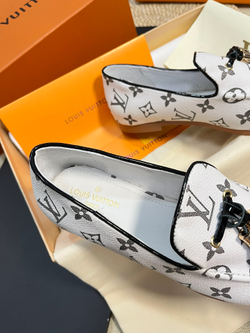 Louis Vuitton Mocassin