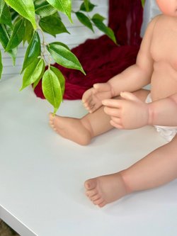 Кукла Реборн виниловая 55см без одежды (FA-040W)