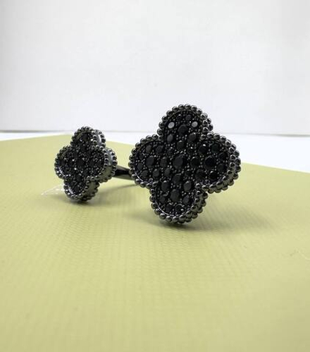 Кольцо Van Cleef & Arpels