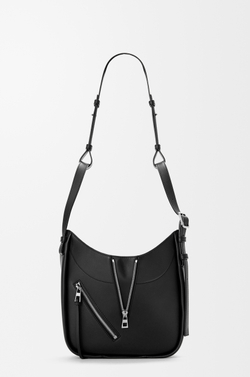 Loewe Сумка Hammock Flip из классической телячьей кожи, черный