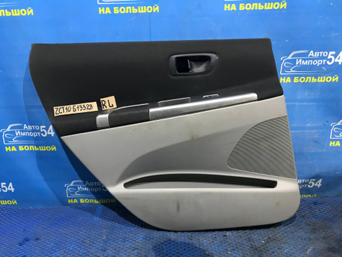 Обшивка двери TOYOTA OPA 2000-2005
