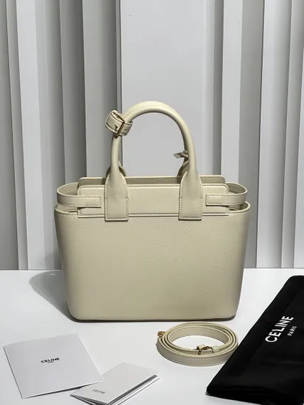 Сумки CELINE TEEN CONTI из натуральной телячьей кожи кремовый