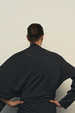 ZARA КОРОТКОЕ ПЛАТЬЕ АСИММЕТРИЧНОГО КРОЯ, ТЕМНЫЙ АНТРАЦИТ