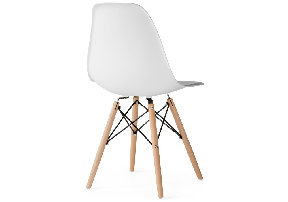 Пластиковый стул Eames PC-015 белый