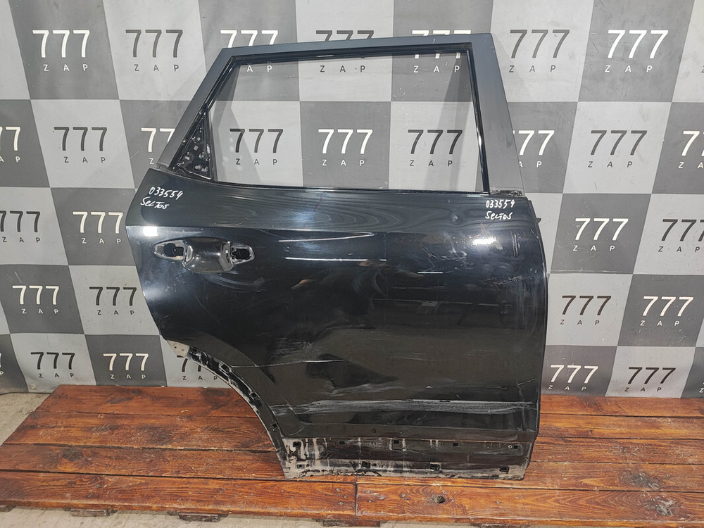 Дверь задняя правая Kia Seltos 19-нв Б/У Оригинал 77004Q5000