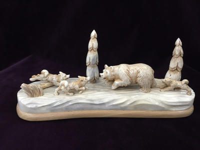 Медведь в лесу