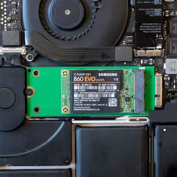 Чем отличаются SSD и NVMe в ноутбуках?