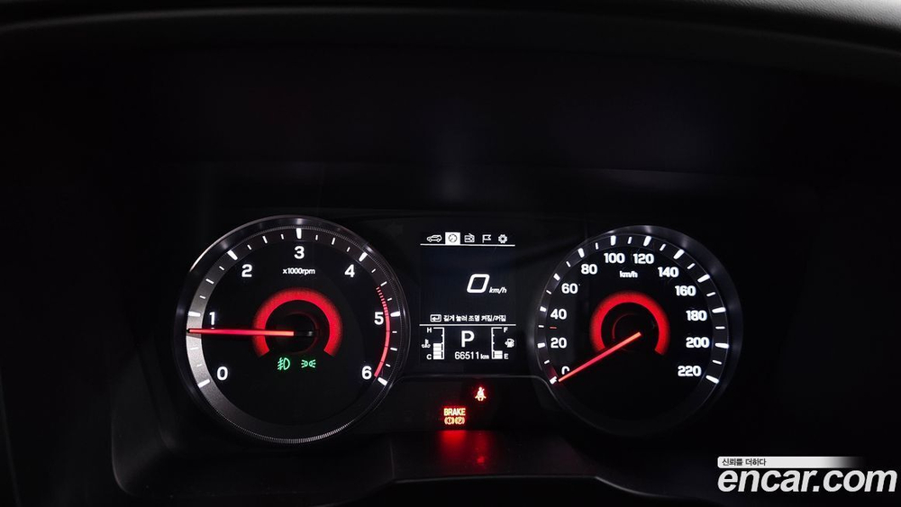 KG Mobility (Ssangyong) Very New Tivoli Дизель 1.6 2WD (11.2019)