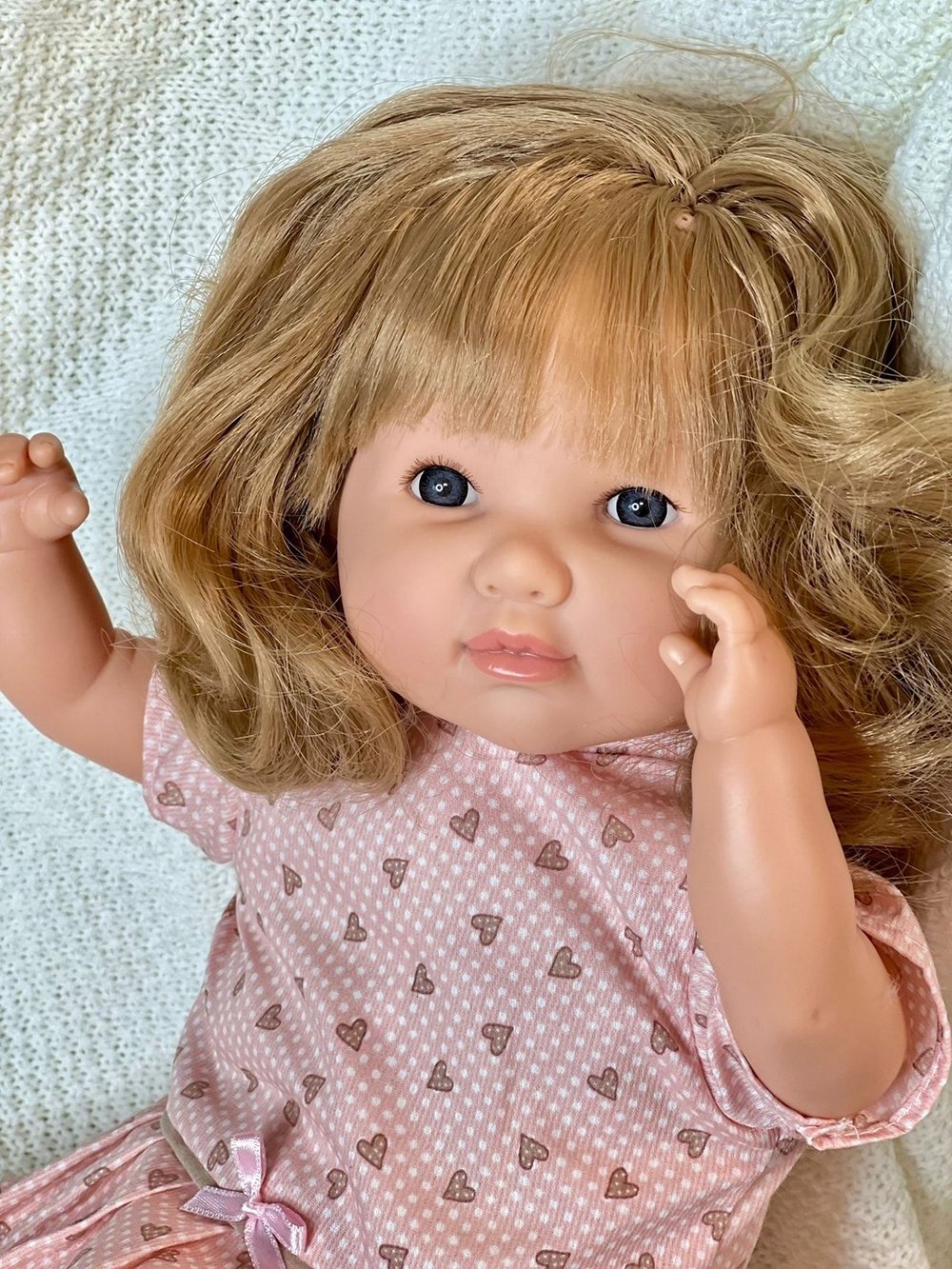 Кукла Berbesa мягконабивная 42см SANDRA в пакете (4419K)