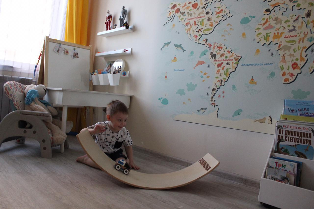 Добавить логотип