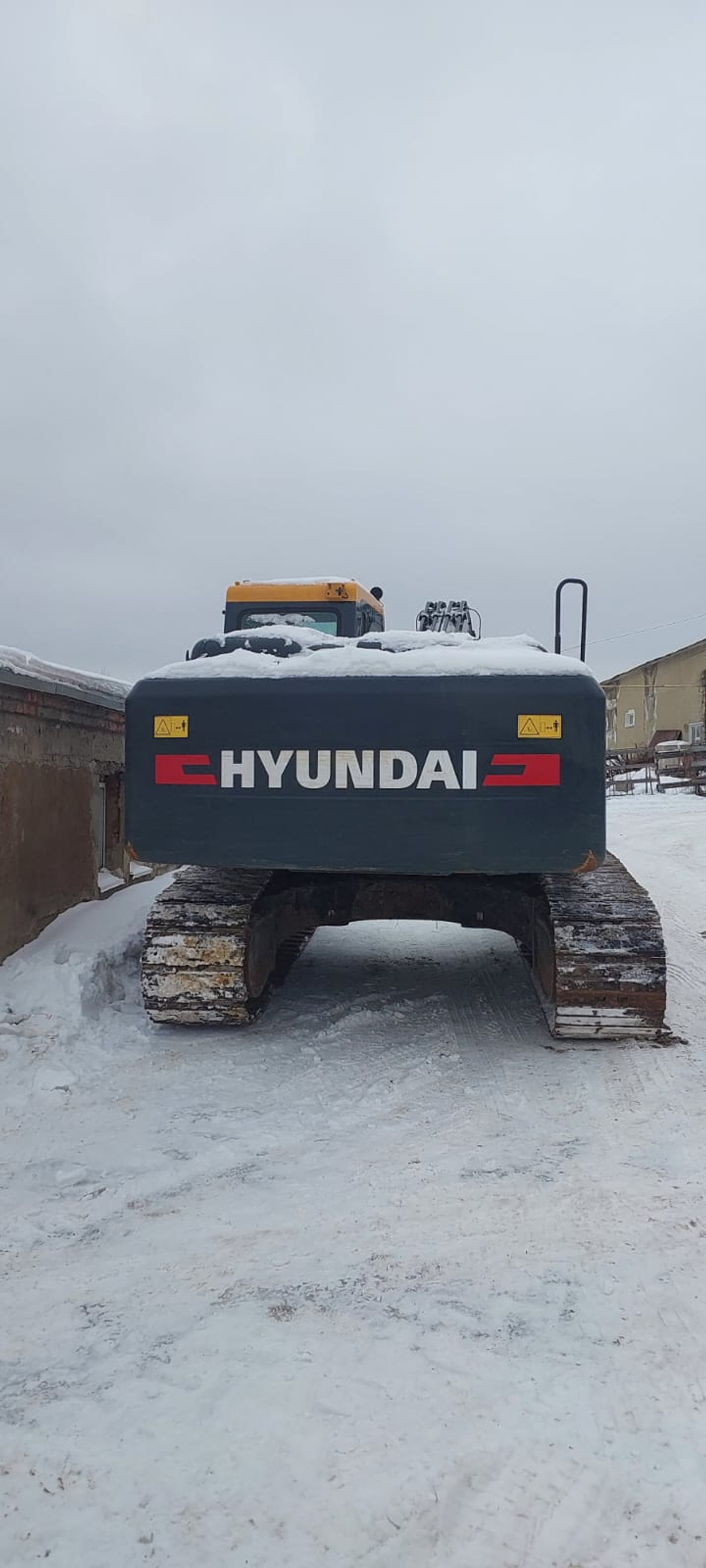 Hyundai HX220 Экскаватор HX220S (Дизельный, 5,9 л, 147 л.с., АТ)