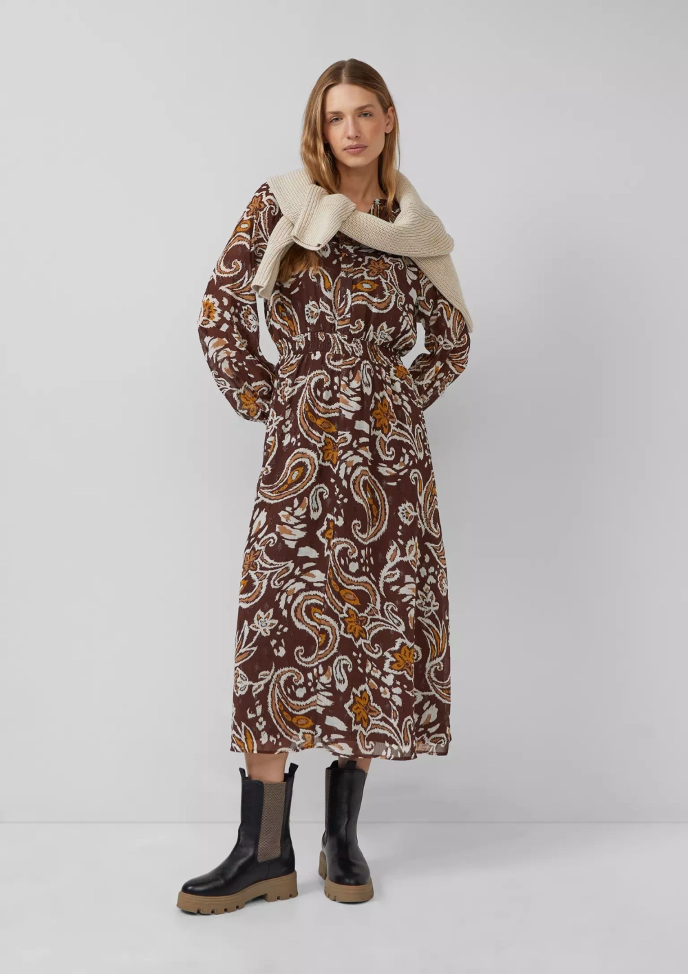 Шифоновое платье с эффектом пряжи