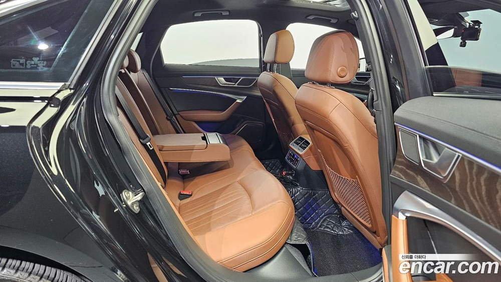 Audi A6 (C8) 40 TDI Premium (12.2019)