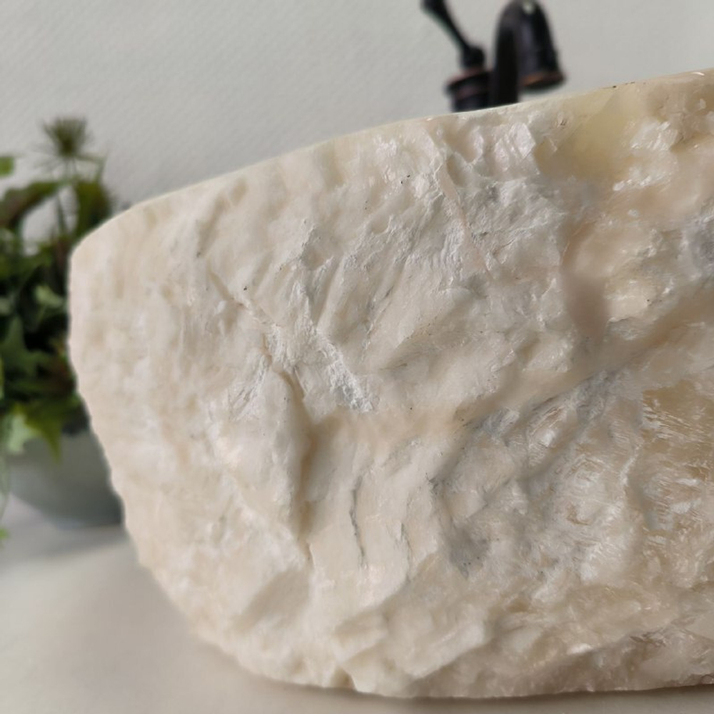 Раковина из оникса Erozy White EO-62194 52*41*15 0104