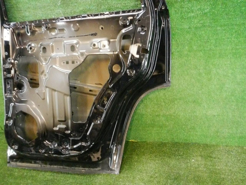 Дверь задняя правая Cadillac Escalade 4 (2014-2020)