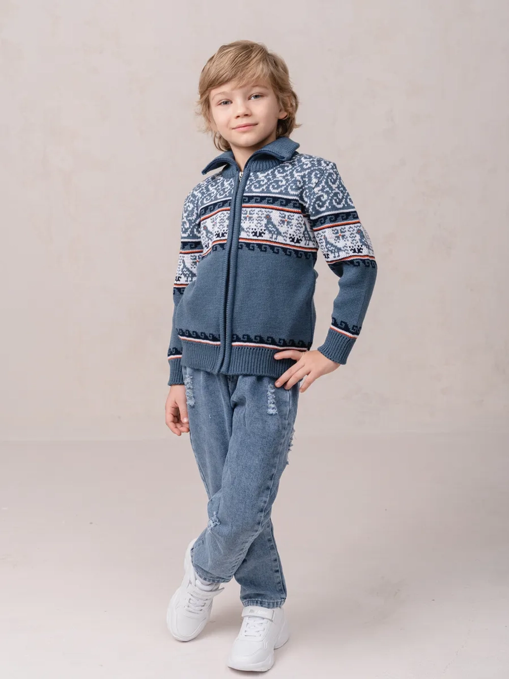 Кофта вязаная на молнии " Птичка"