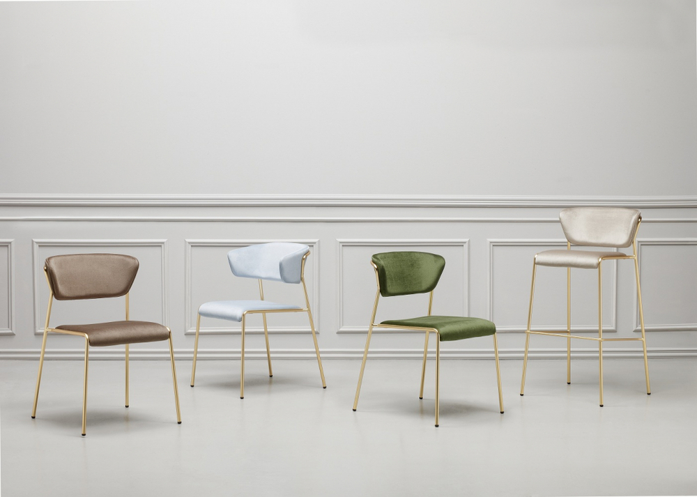 Стул полубарный с обивкой Scab Design Lisa, сатинированная латунь, слоновая кость