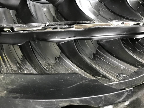 Битая Фара правая Mercedes E W213 (2020-2023) LED