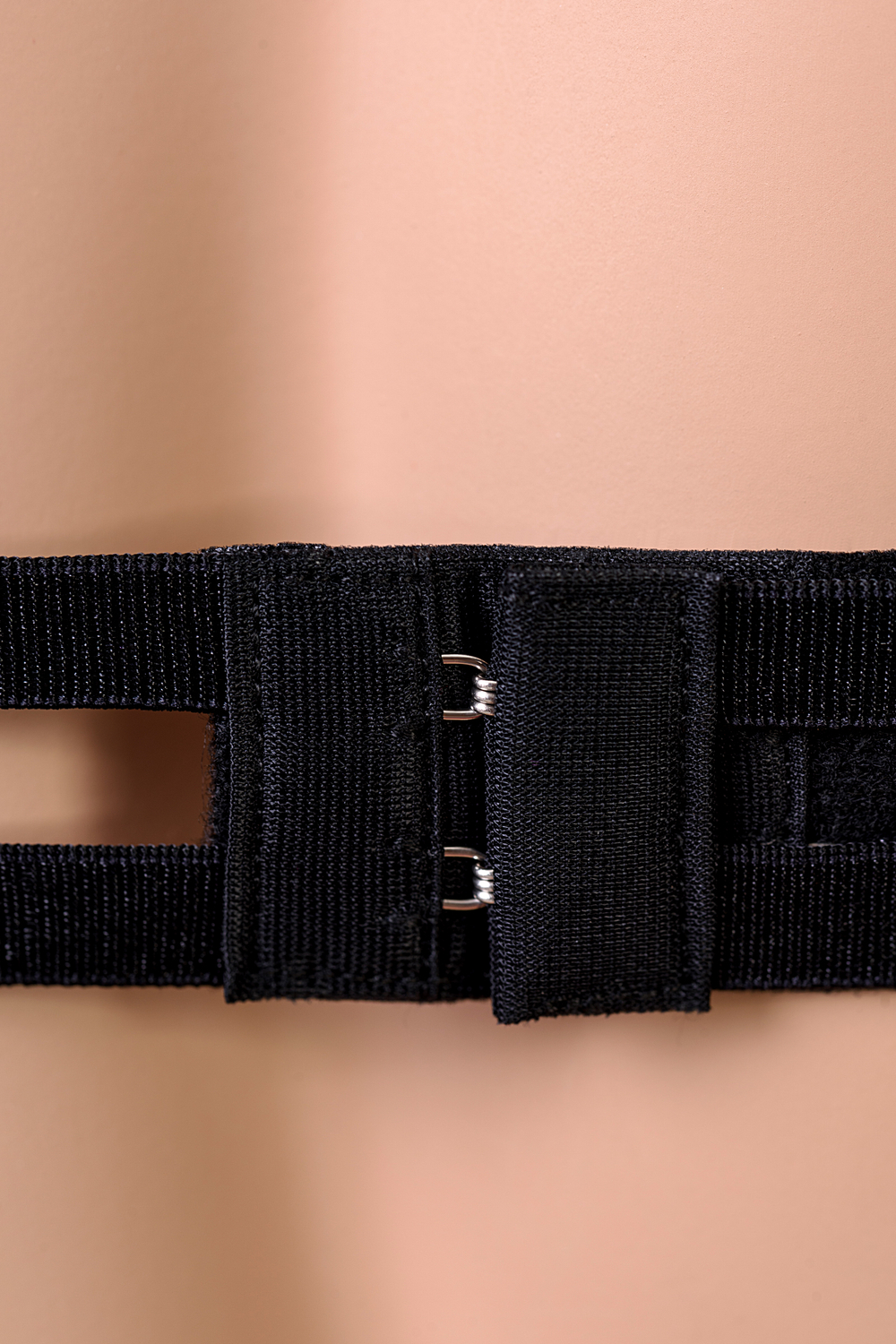 Контурный бюстгальтер на косточках с манишкой и трусики Candy Girl чёрные OS