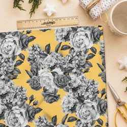 Ткань атлас черно-белые розы