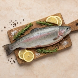 Форель потрошеная с головой свежемороженая