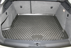 Коврик в багажник для AUDI Q3, 2011-, кроссовер, 1 шт. (полиуретан) арт.CARAUD00002