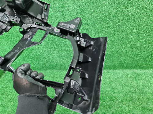 Кронштейн перед. бампера BMW X5 G05 18-23 M-paket